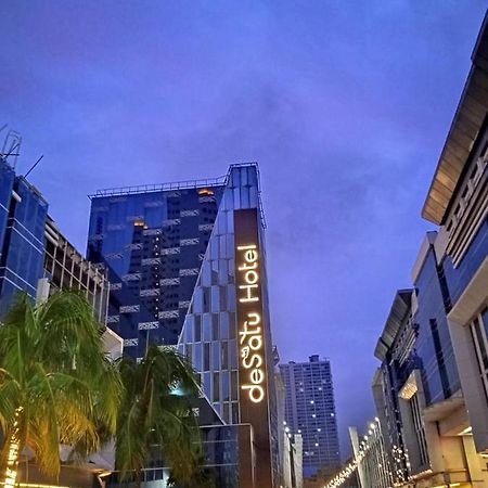 Desatu Hotel Medan Bagian luar foto