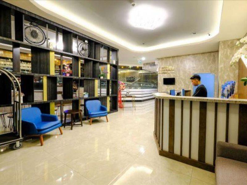 Desatu Hotel Medan Bagian luar foto