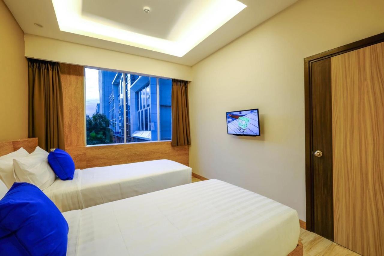 Desatu Hotel Medan Bagian luar foto